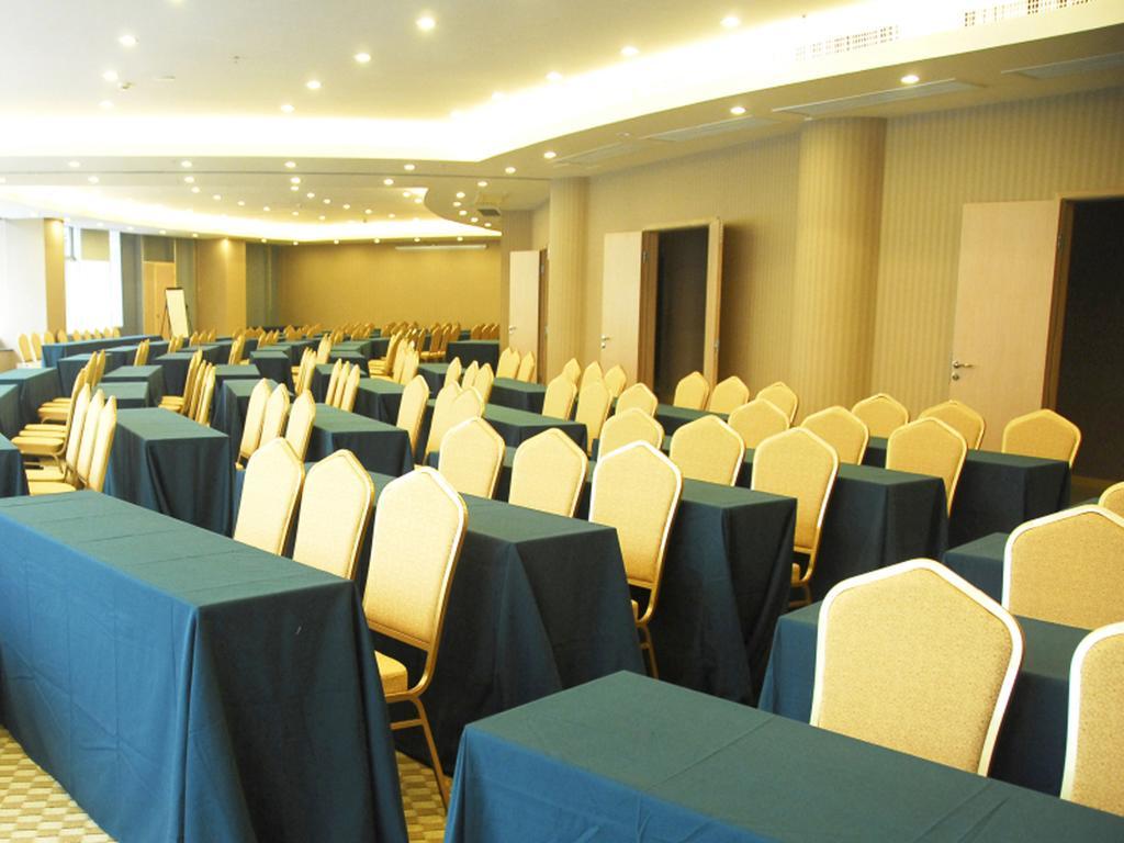 Days Inn Canton Esterno foto